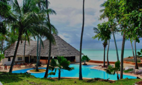 Гостиница Coral Reef Resort  Pwani Mchangani